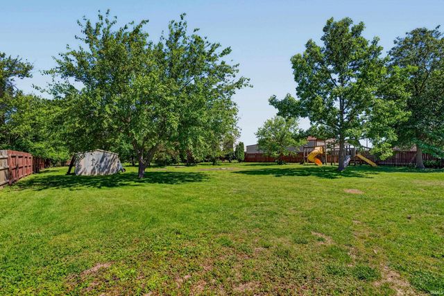 13037 Young Road, Evansville, IN 47725
