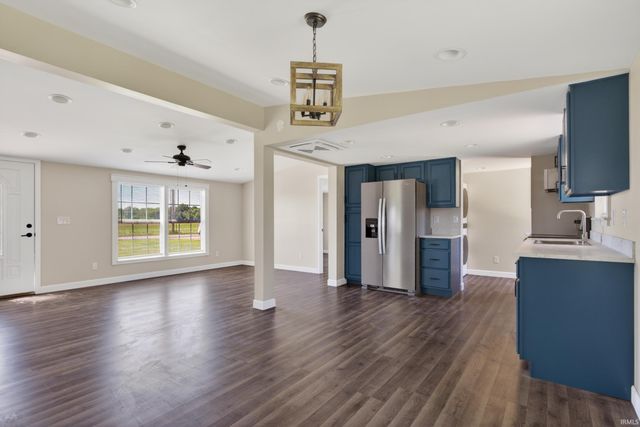 13037 Young Road, Evansville, IN 47725