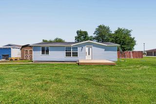 13037 Young Road, Evansville, IN 47725