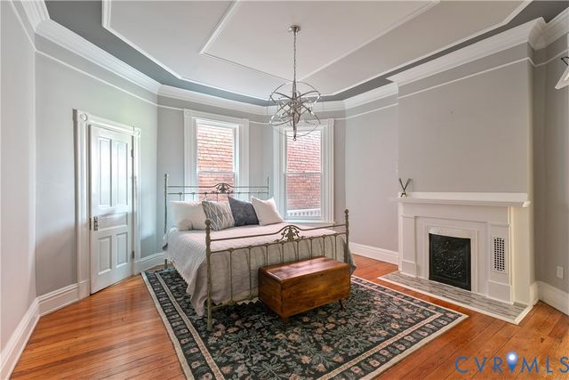 2217 W Grace St, Richmond, VA 23220