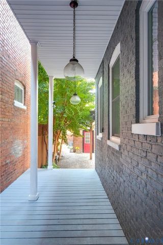 2217 W Grace St, Richmond, VA 23220