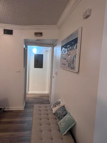 1000 Scotia Drive 506, Hypoluxo, FL 33462