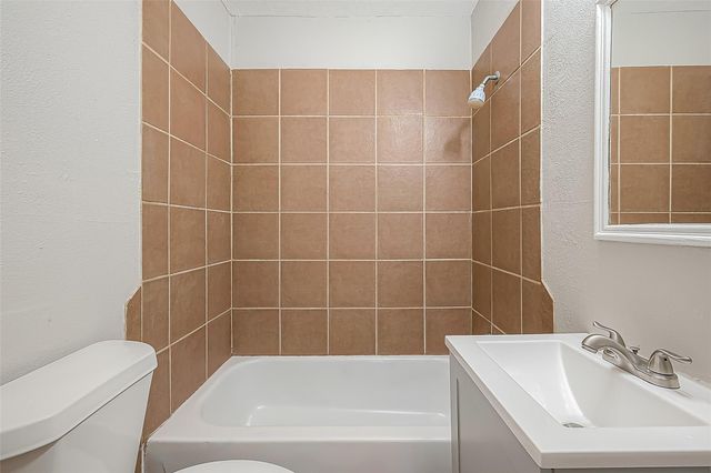 11615 Duane Street, Houston, TX 77047