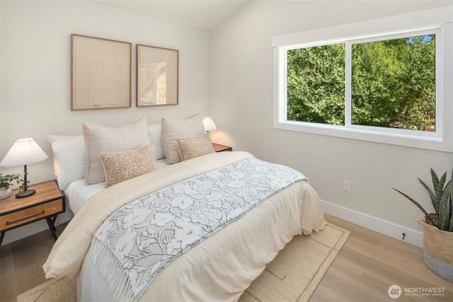 11028 Evanston Avenue N, Seattle, WA 98133