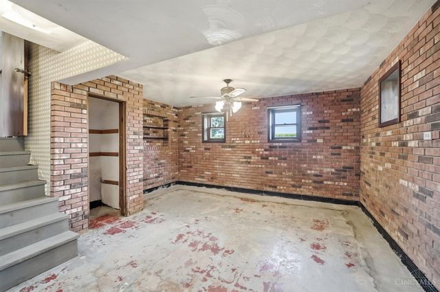 5799 Shaker Road, Franklin Twp, OH 45005