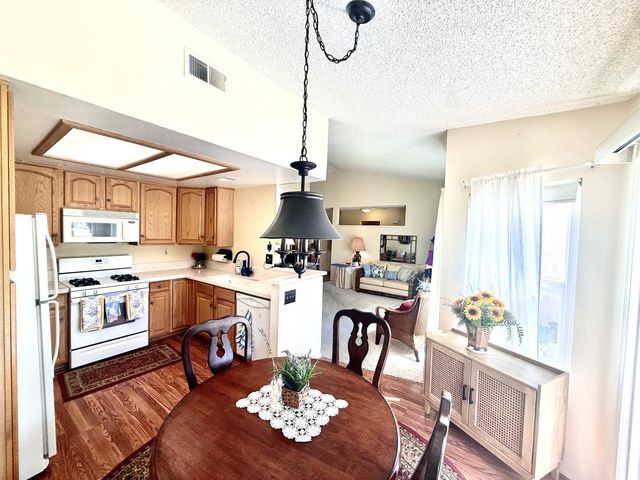 613 La Costa Drive, Banning, CA 92220