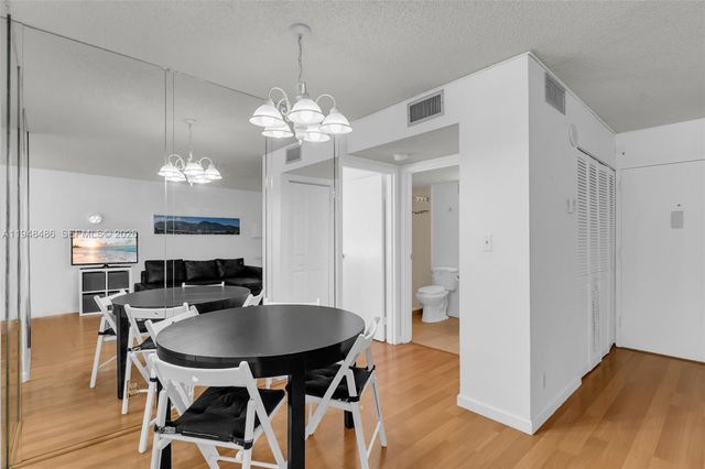 16909 N Bay Rd 217, Sunny Isles Beach, FL 33160