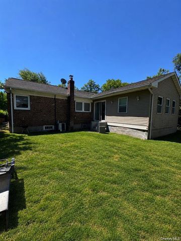1498 Kew Avenue, Hewlett, NY 11557