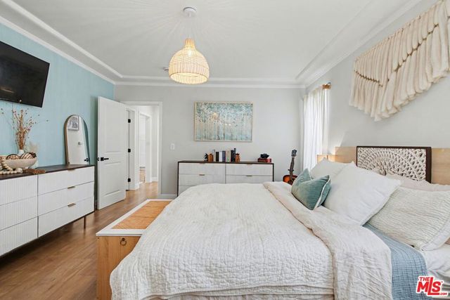 1135 W 81st Place, Los Angeles, CA 90044