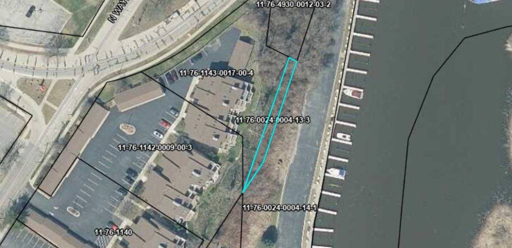 Wayne Street, St. Joseph City, MI 49085