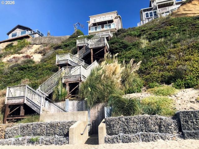 2442 Sw DUNE Ave, Lincoln City, OR 97367