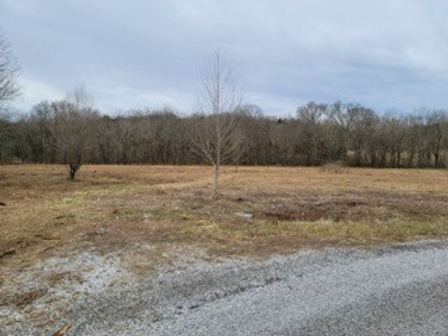 17 Winding Hills Ln, Gordonsville, TN 38563
