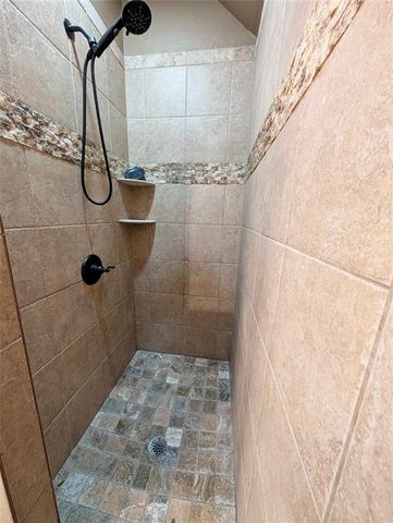 6405 Bent Wood Drive, Oklahoma City, OK 73169