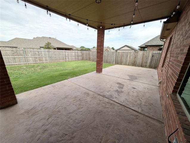 6405 Bent Wood Drive, Oklahoma City, OK 73169