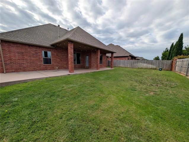 6405 Bent Wood Drive, Oklahoma City, OK 73169