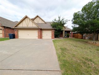 6405 Bent Wood Drive, Oklahoma City, OK 73169