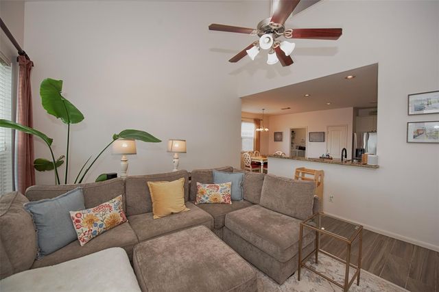 6511 Canyon Mist Lane, Dickinson, TX 77539