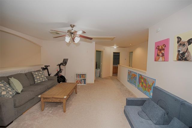 6511 Canyon Mist Lane, Dickinson, TX 77539