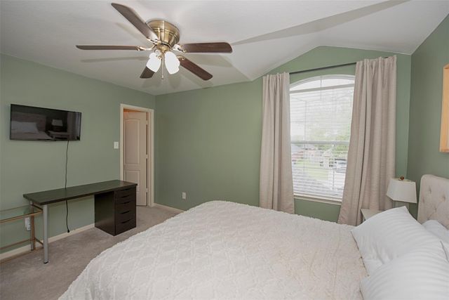 6511 Canyon Mist Lane, Dickinson, TX 77539