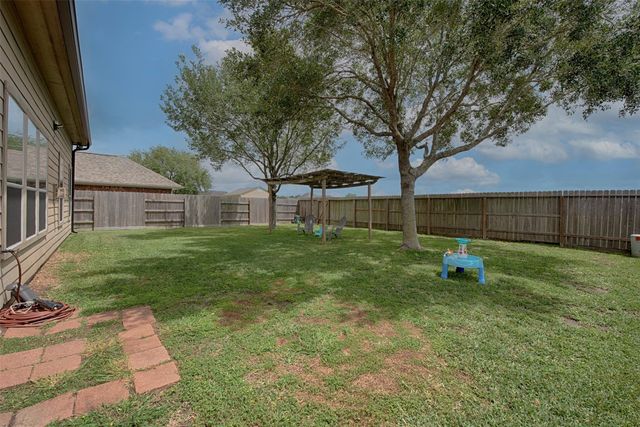 6511 Canyon Mist Lane, Dickinson, TX 77539