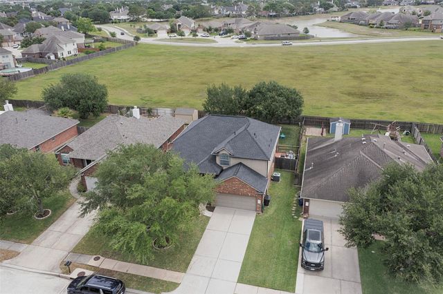 6511 Canyon Mist Lane, Dickinson, TX 77539