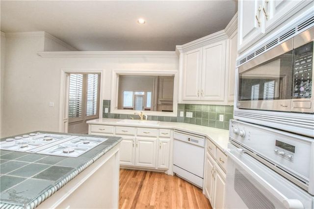 1009 Riviera Drive, Norman, OK 73072