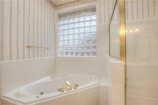 1009 Riviera Drive, Norman, OK 73072