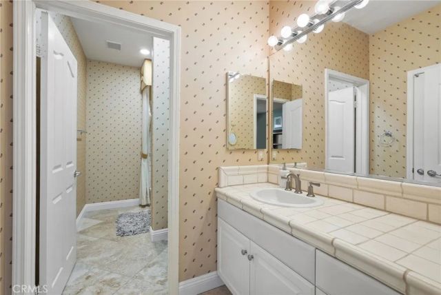 20356 Via Cellini, Porter Ranch, CA 91326