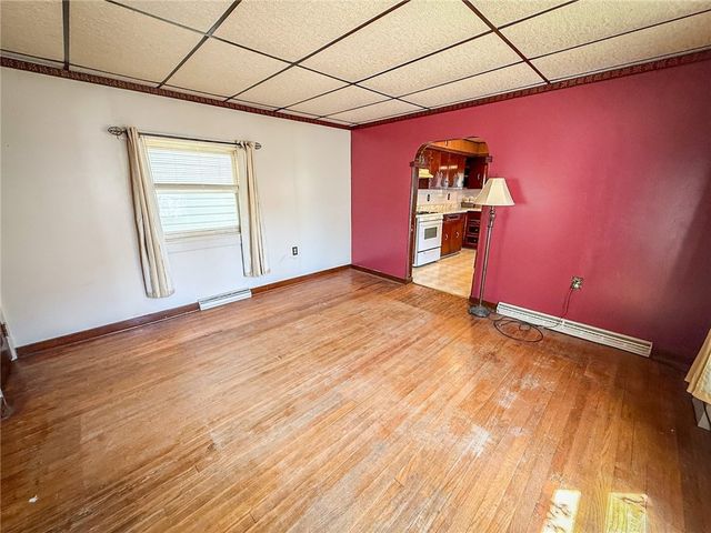 311 Wagner Ave, City Of But Nw, PA 16001