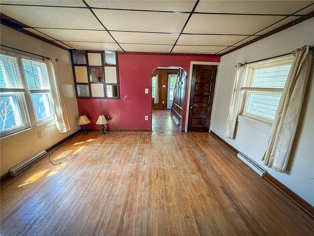 311 Wagner Ave, City Of But Nw, PA 16001