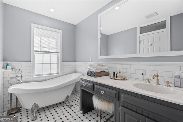 2664 Boone Ford Road SE, Calhoun, GA 30701