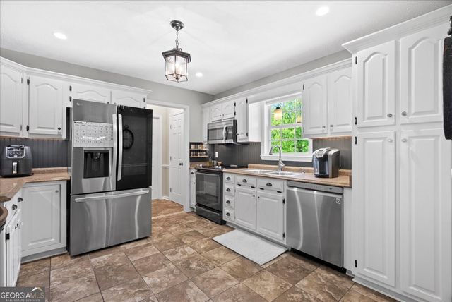 2664 Boone Ford Road SE, Calhoun, GA 30701