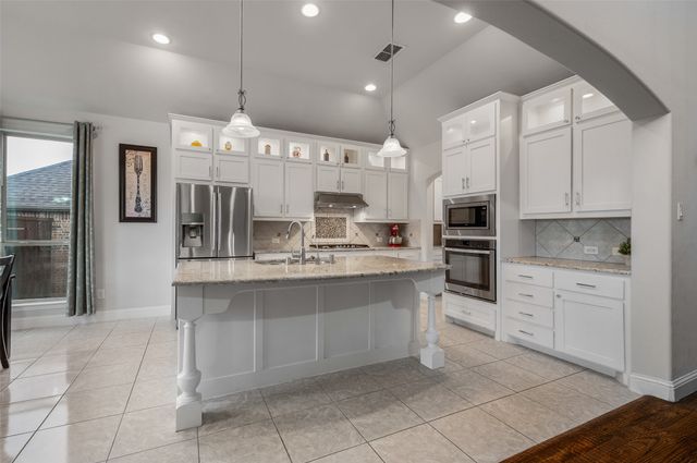 2408 Waterbend Drive, Flower Mound, TX 75028