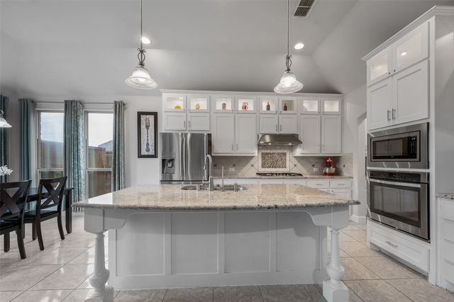 2408 Waterbend Drive, Flower Mound, TX 75028