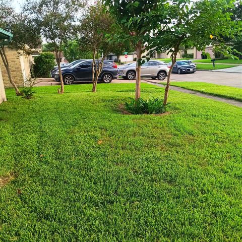 10331 Rancho Bernardo Lane, Sugar Land, TX 77498