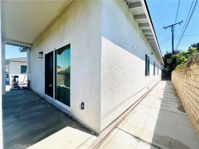 1704 E Vine Avenue B, West Covina, CA 91791