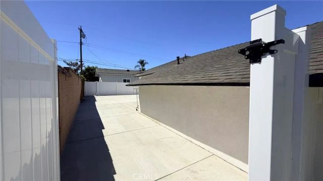 1704 E Vine Avenue B, West Covina, CA 91791