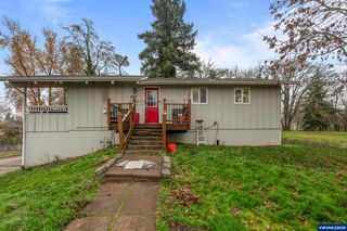 292 SE Academy St, Dallas, OR 97338