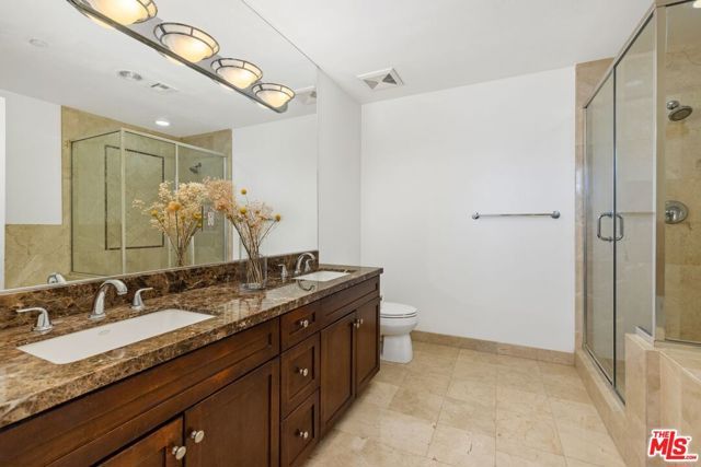 7249 Franklin Avenue 401, Los Angeles, CA 90046