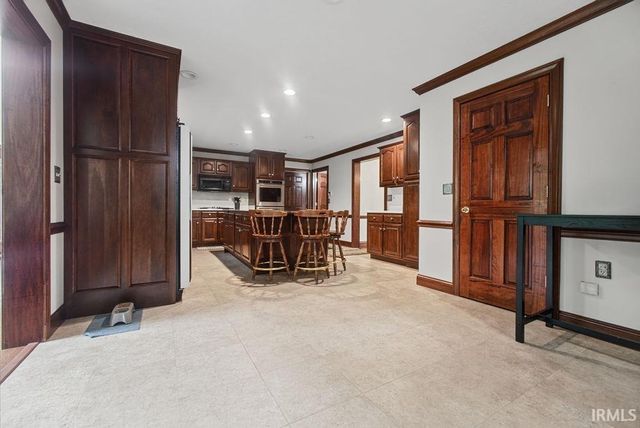 3661 N Lauren Lane, Bloomington, IN 47404