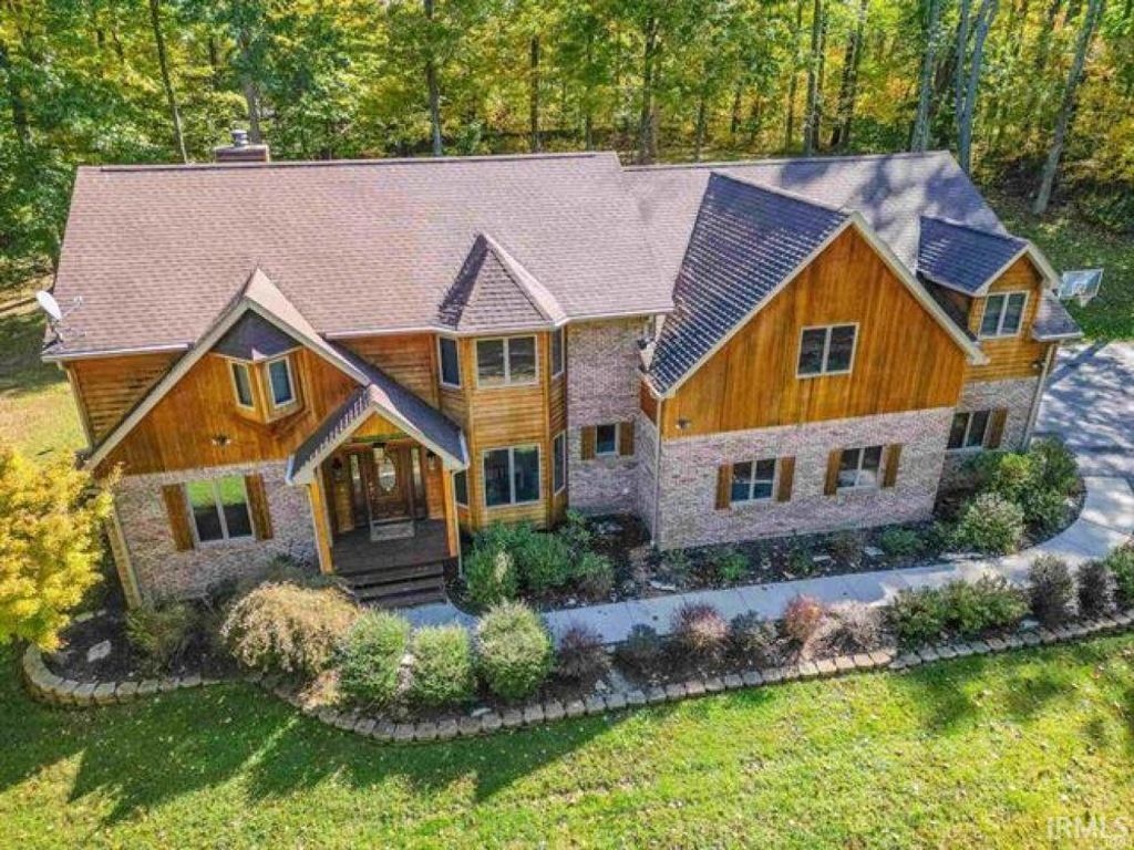 3661 N Lauren Lane, Bloomington, IN 47404