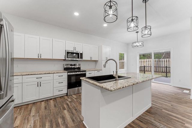 1118 Grand Pines Circle, Wisconsin Dells, WI 53965