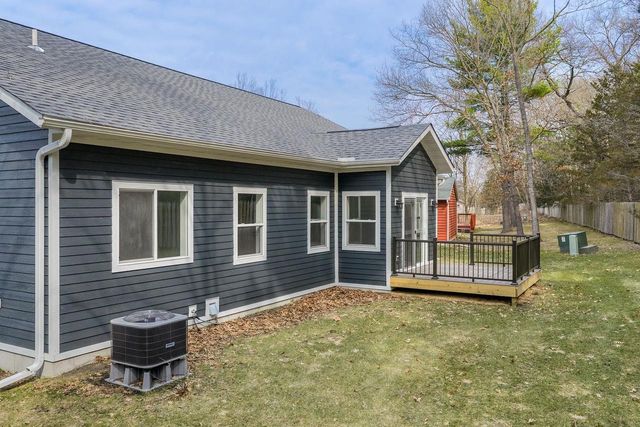 1118 Grand Pines Circle, Wisconsin Dells, WI 53965