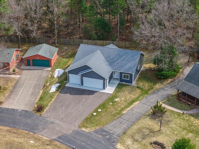 1118 Grand Pines Circle, Wisconsin Dells, WI 53965