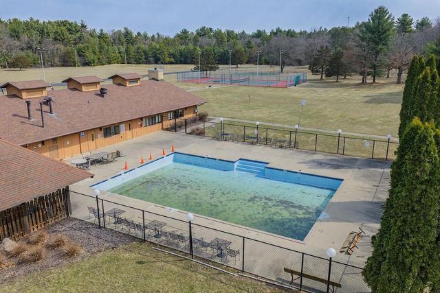 1118 Grand Pines Circle, Wisconsin Dells, WI 53965