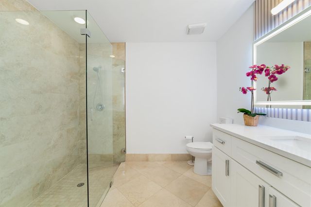 12677 Pineacre Lane, Wellington, FL 33414