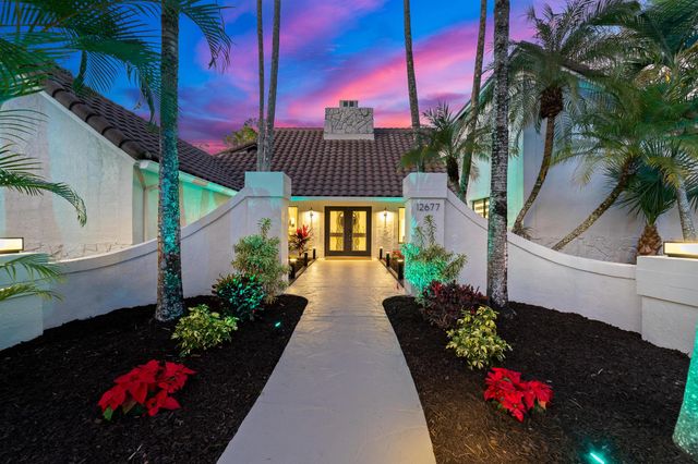 12677 Pineacre Lane, Wellington, FL 33414