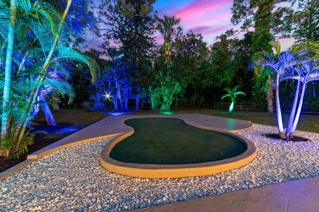 12677 Pineacre Lane, Wellington, FL 33414