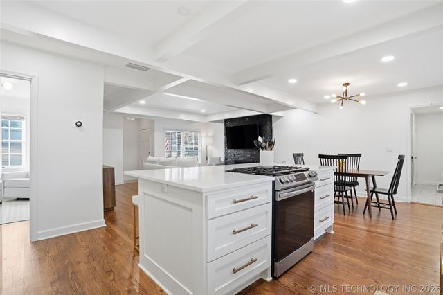 2725 E 22nd Street, Tulsa, OK 74114