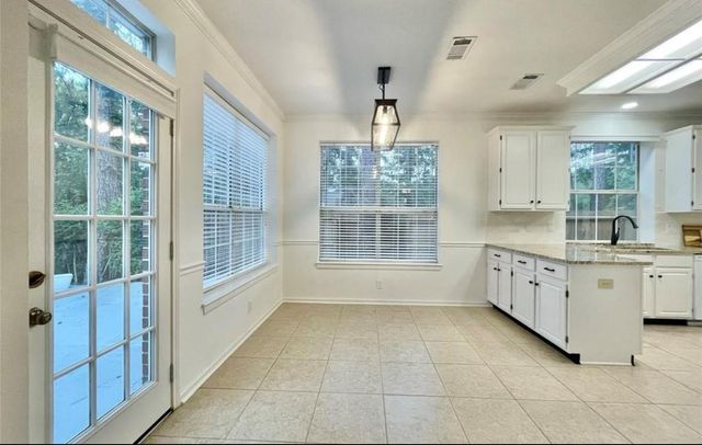 8 Greentwig Place, The Woodlands, TX 77381